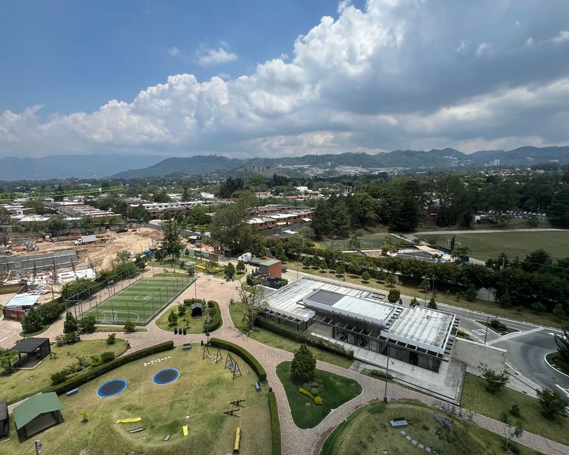 Apartamento en Renta con bella vista en Edificio 20/21