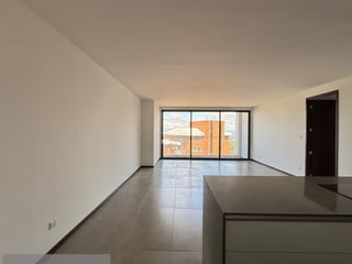 Apartamento nuevo a estrenar en Renta, zona 15 - Image 1
