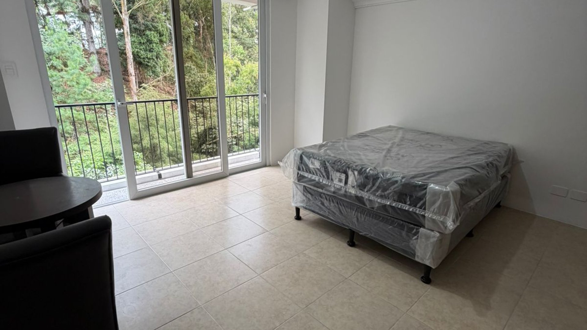 Apartamentos amueblados en renta zona 16 – La Montaña - Miniatura 5