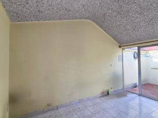 Casa en Venta San Cristóbal con Dos Locales Comerciales - Image 25