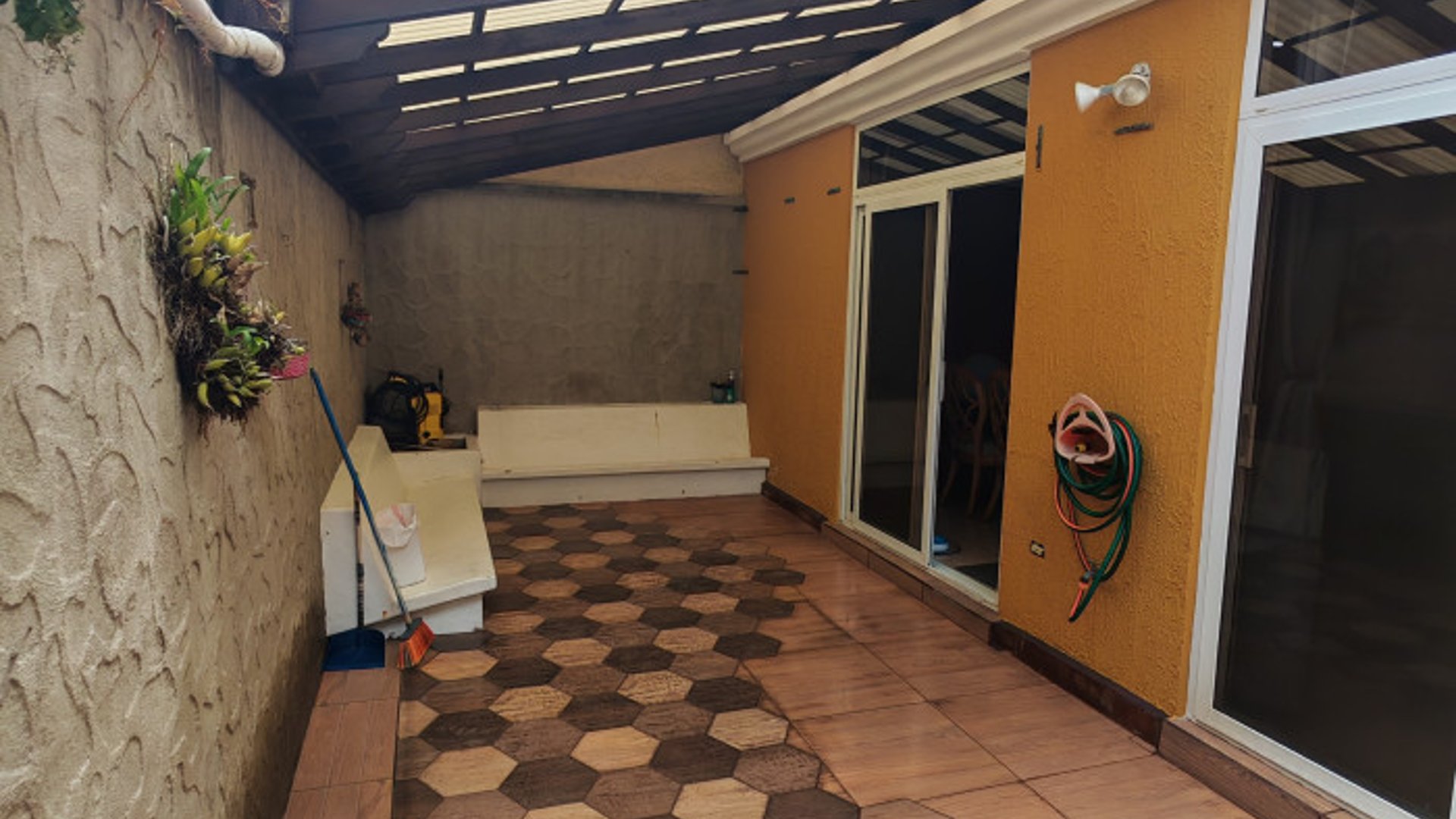 Casa en venta Quintas los Encinos Guatemala - Miniatura 3