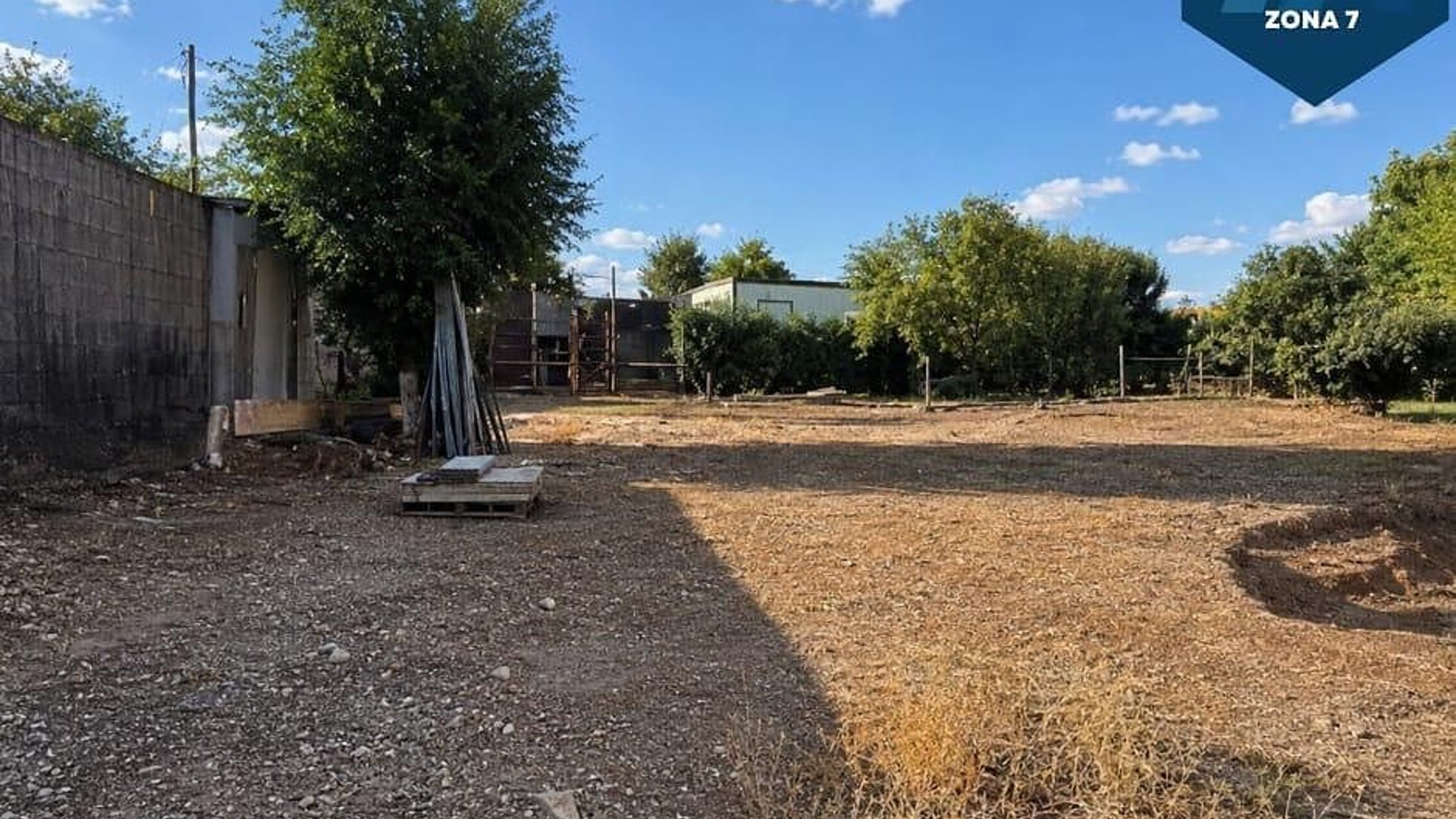 Terreno en Venta – Ubicación Estratégica entre Calzada Roosevelt y Calzada San J