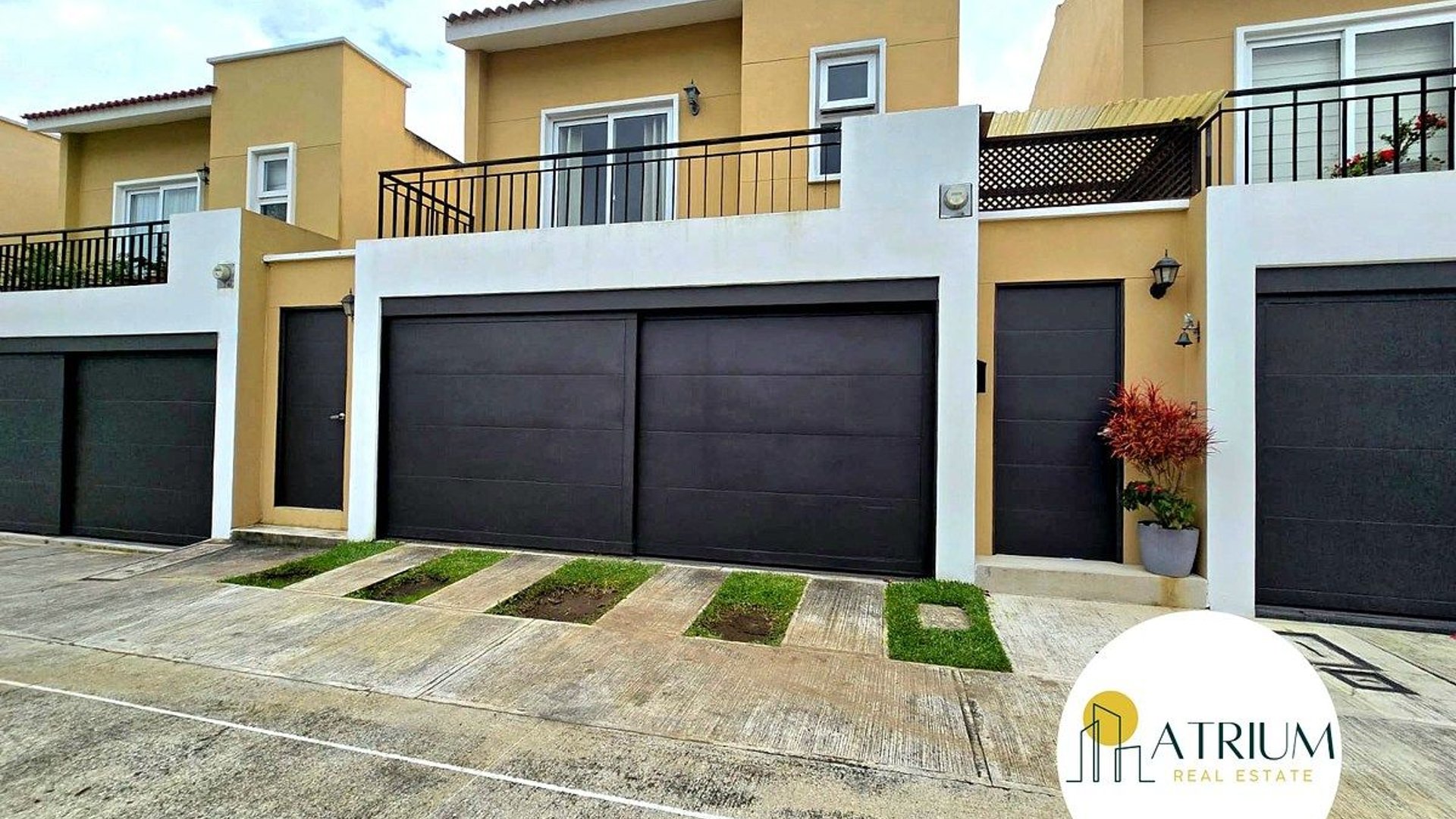 Hermosa Casa en Renta en Cumbres de la Arboleda km 21.5 CAES de 3 Habitaciónes‼️