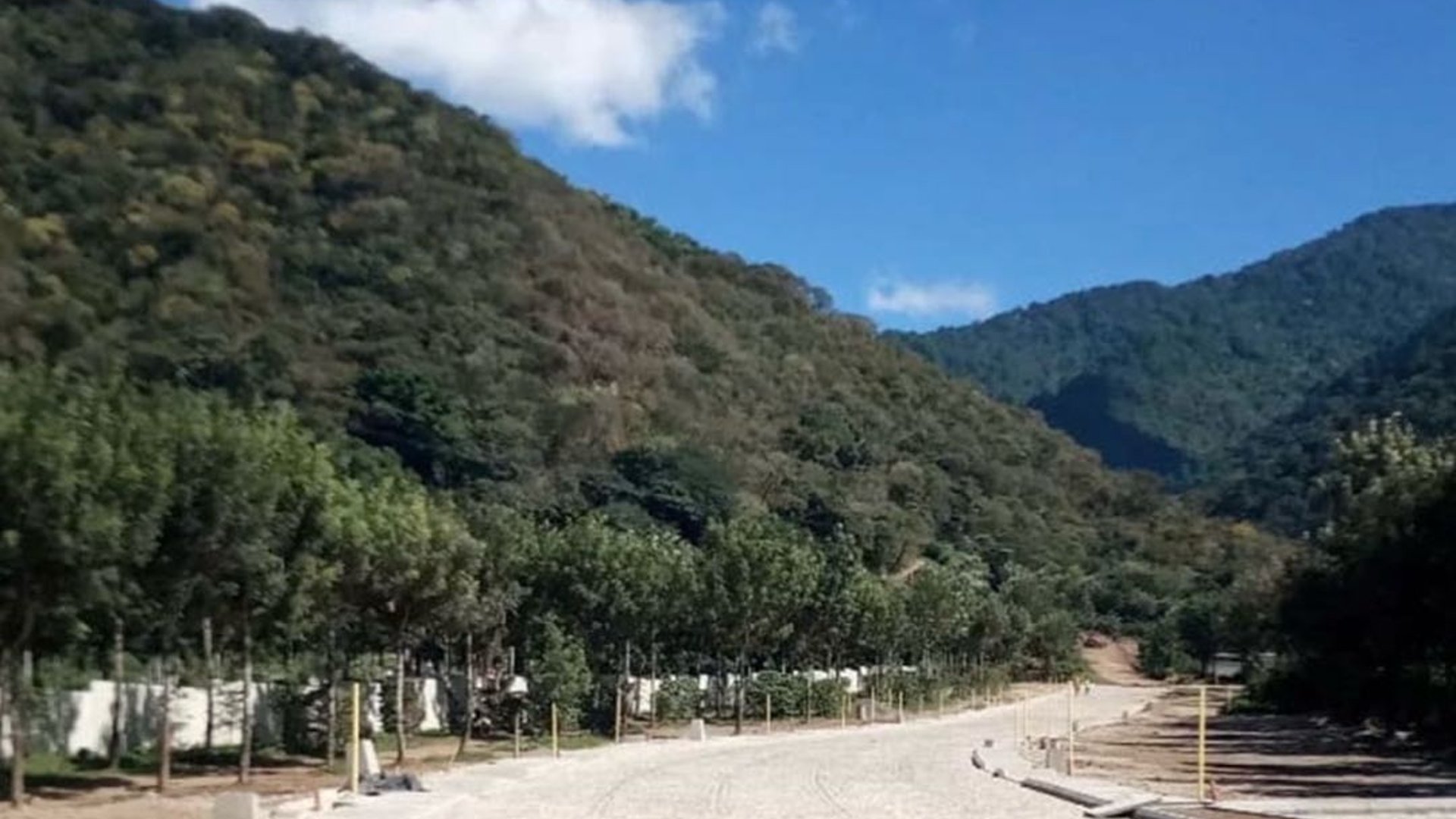 Venta de terrenos en Residencia Los Apóstoles, Antigua Guatemala - Miniatura 6