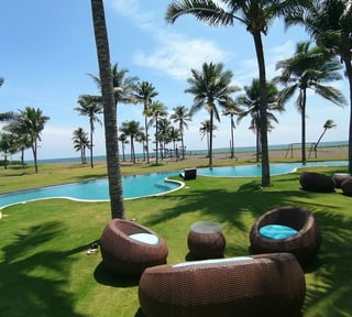 Terreno en VENTA en condominio en Monterrico