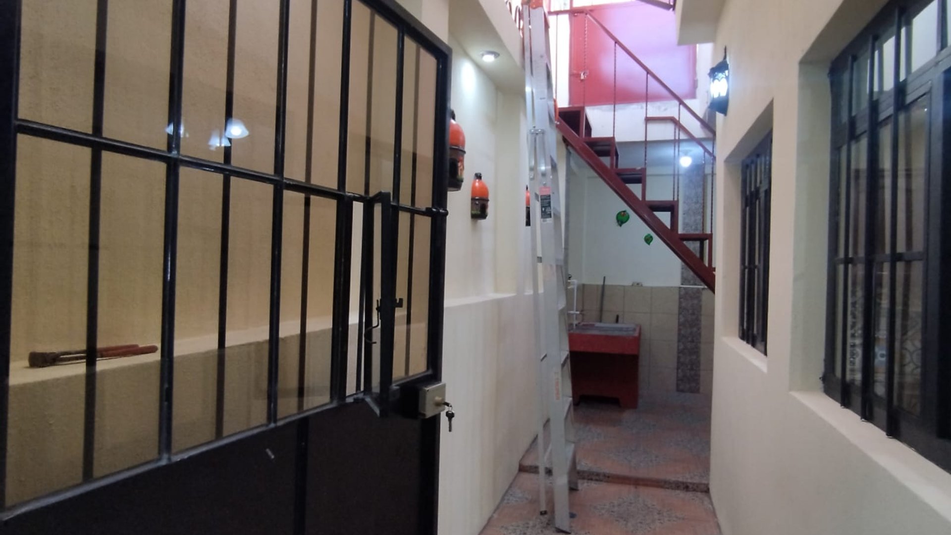 ???? CASA REMODELADA EN VENTA – 2 HAB | BARRIO MODERNO | ZONA 2 - Miniatura 7