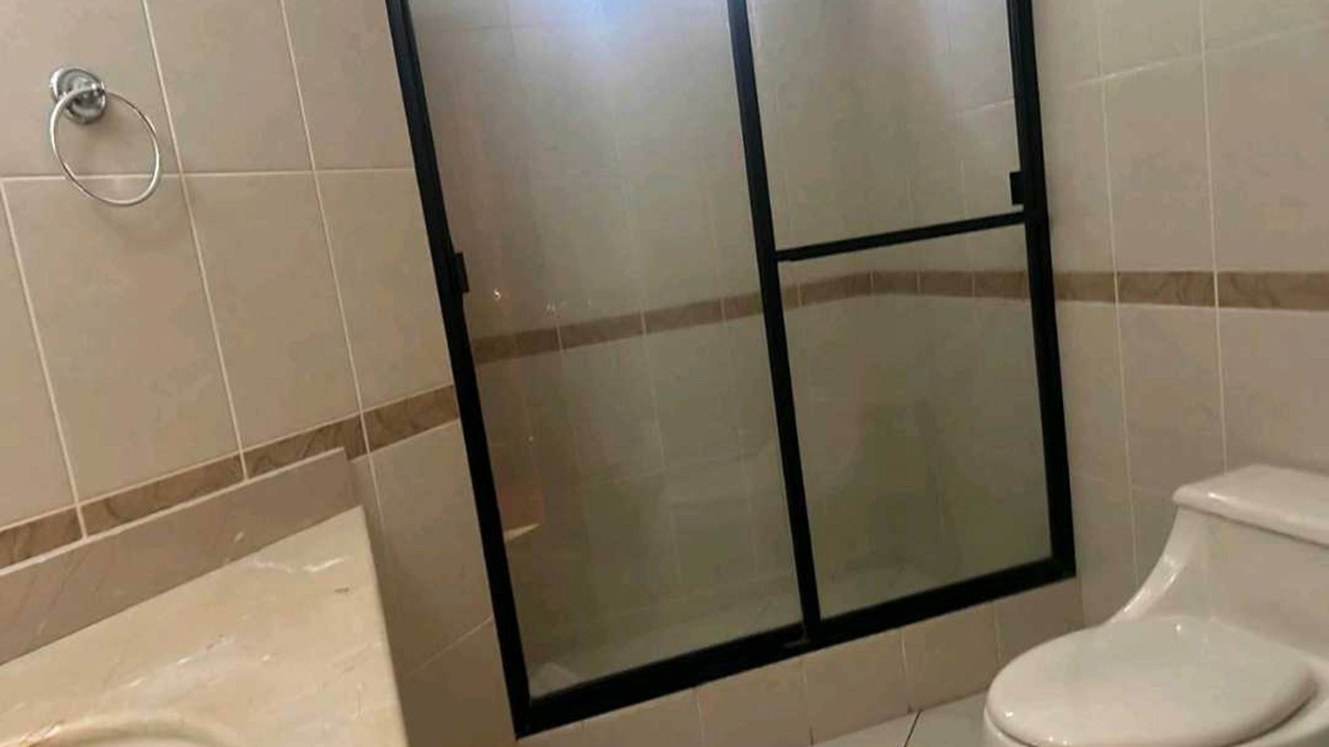 Apartamento Amueblado y Equipado en Renta,.Zona 14 - Miniatura 9