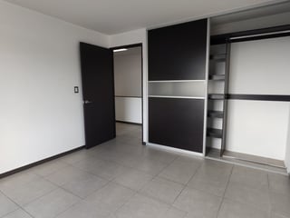 Casa en alquiler en Cumbres de la Arboleda Guatemala - Image 8