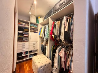Apartamento en Venta Edificio La Barranca, zona 15 VH1 - 3