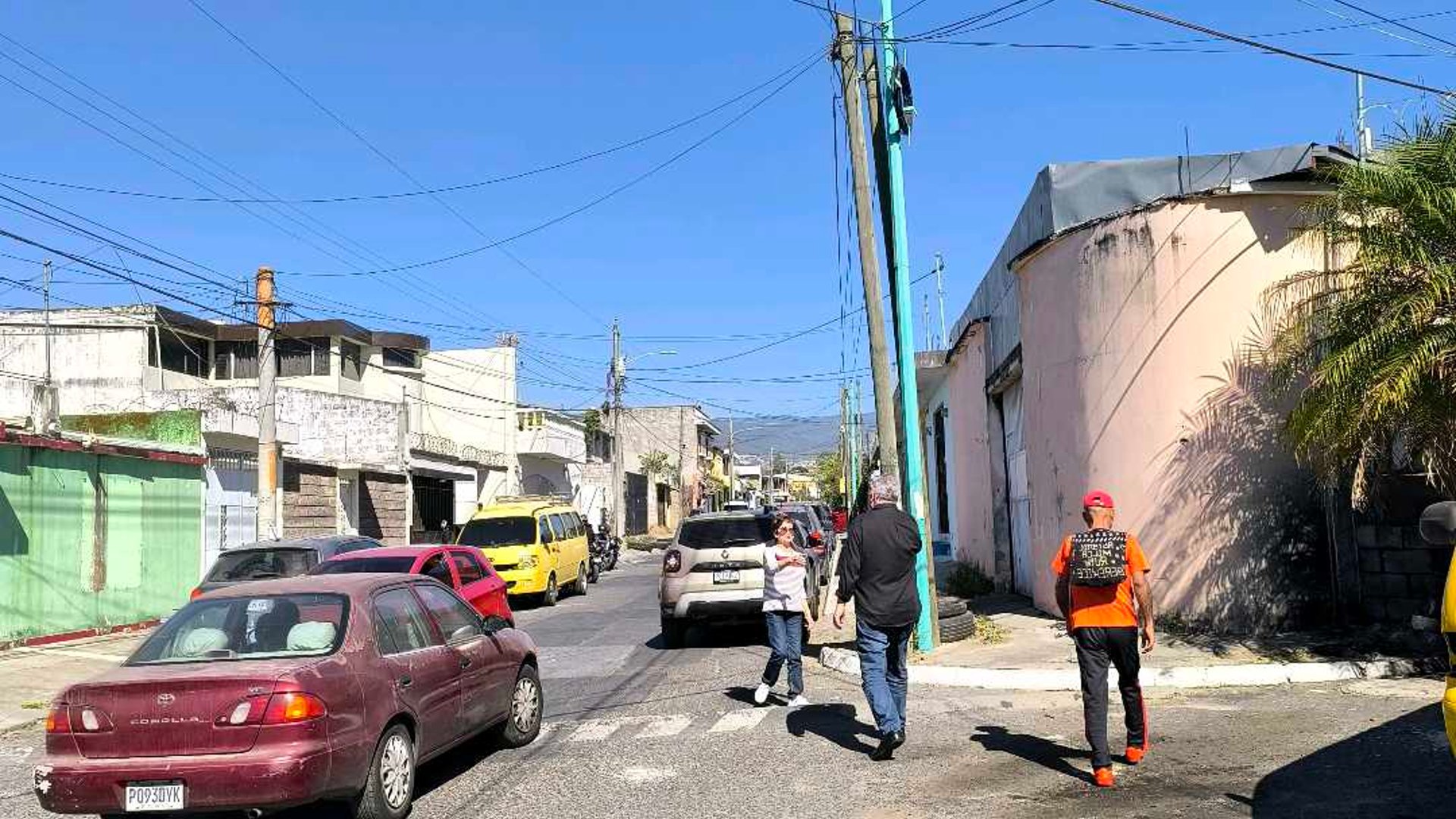 Vendo en Residenciales Catalina, Amplia propiedad con con 4 Locales - Miniatura 12