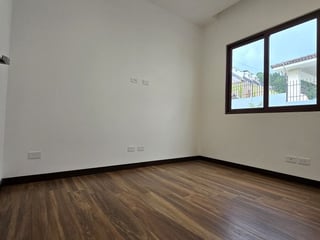 Casa Nueva en Alquiler – Lomas de San Isidro, Zona 16 - Image 16