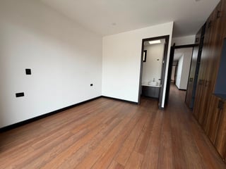 Casa con habitacion de servicio - 3 habitciones en KM 18 CAES Ref-5897 - 3