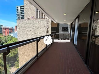 Apartamento en venta Amueblado en zona 10 - 5