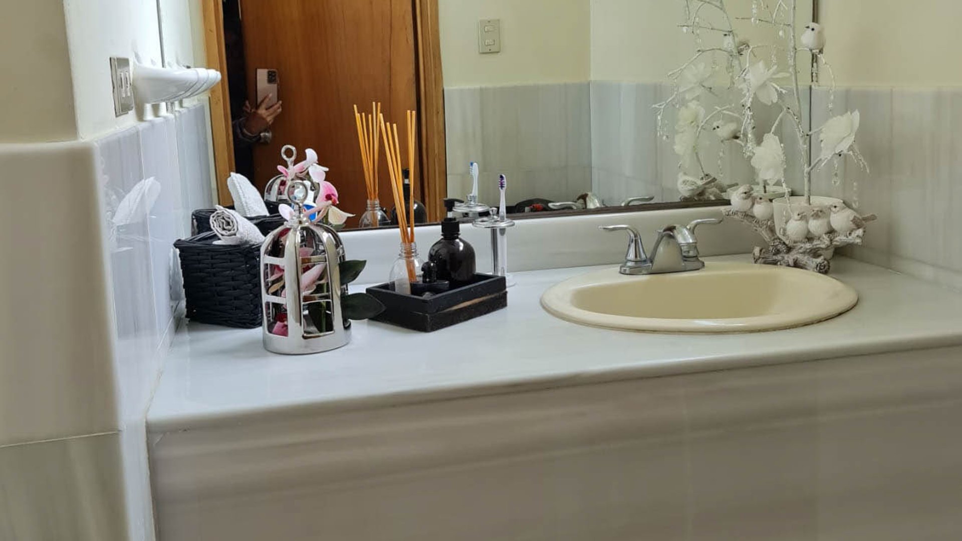 CASA EN VENTA EN ZONA 10 - Miniatura 4