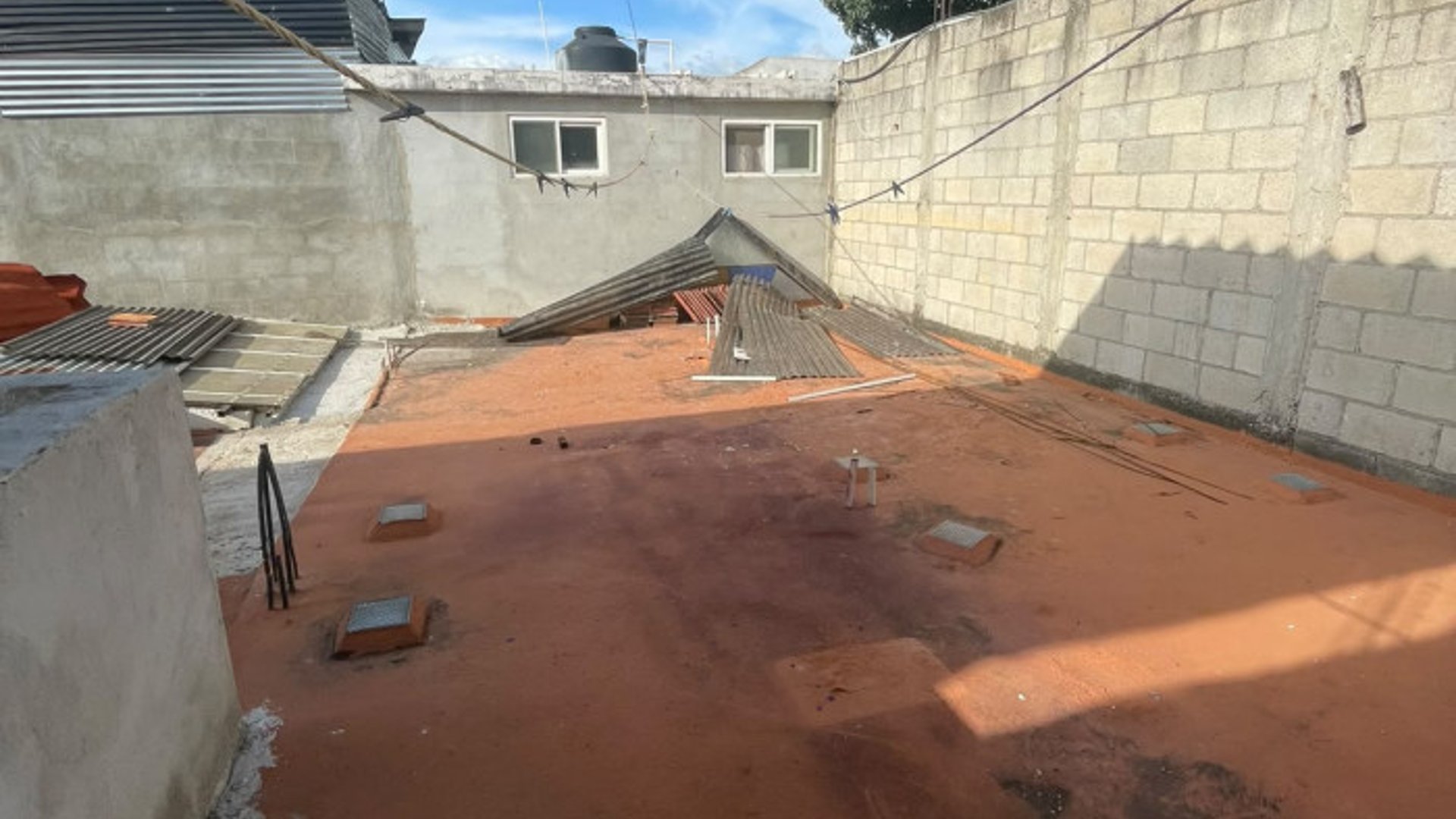 Casa en Venta de 4 Habitaciones en Villa Nueva Zona 4 - Miniatura 13