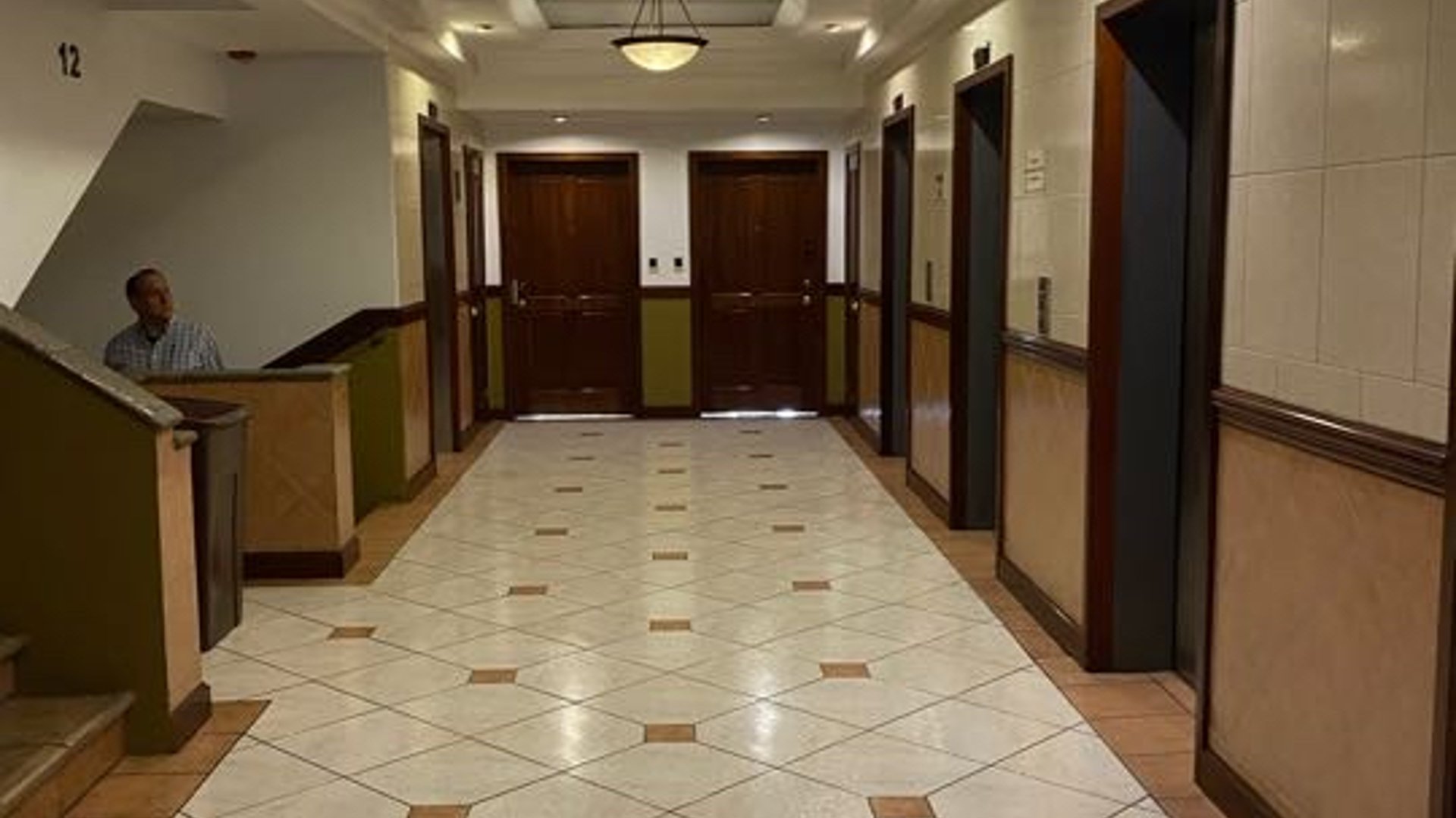 Apartamento en Venta en Edificio Milenia, dentro de Oakland, Zona 10 - Miniatura 9