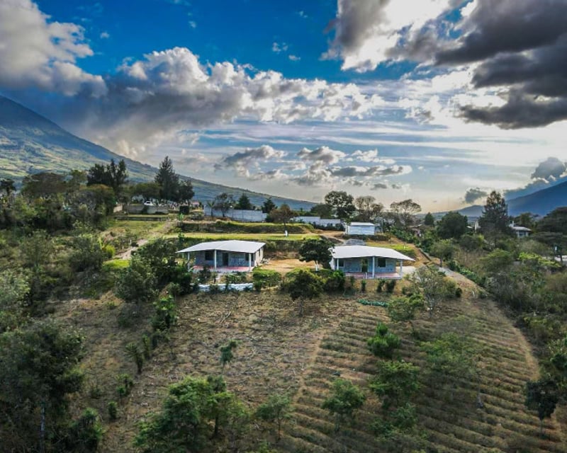 Se vende casa tipo cabaña en San Lorenzo el Cubo