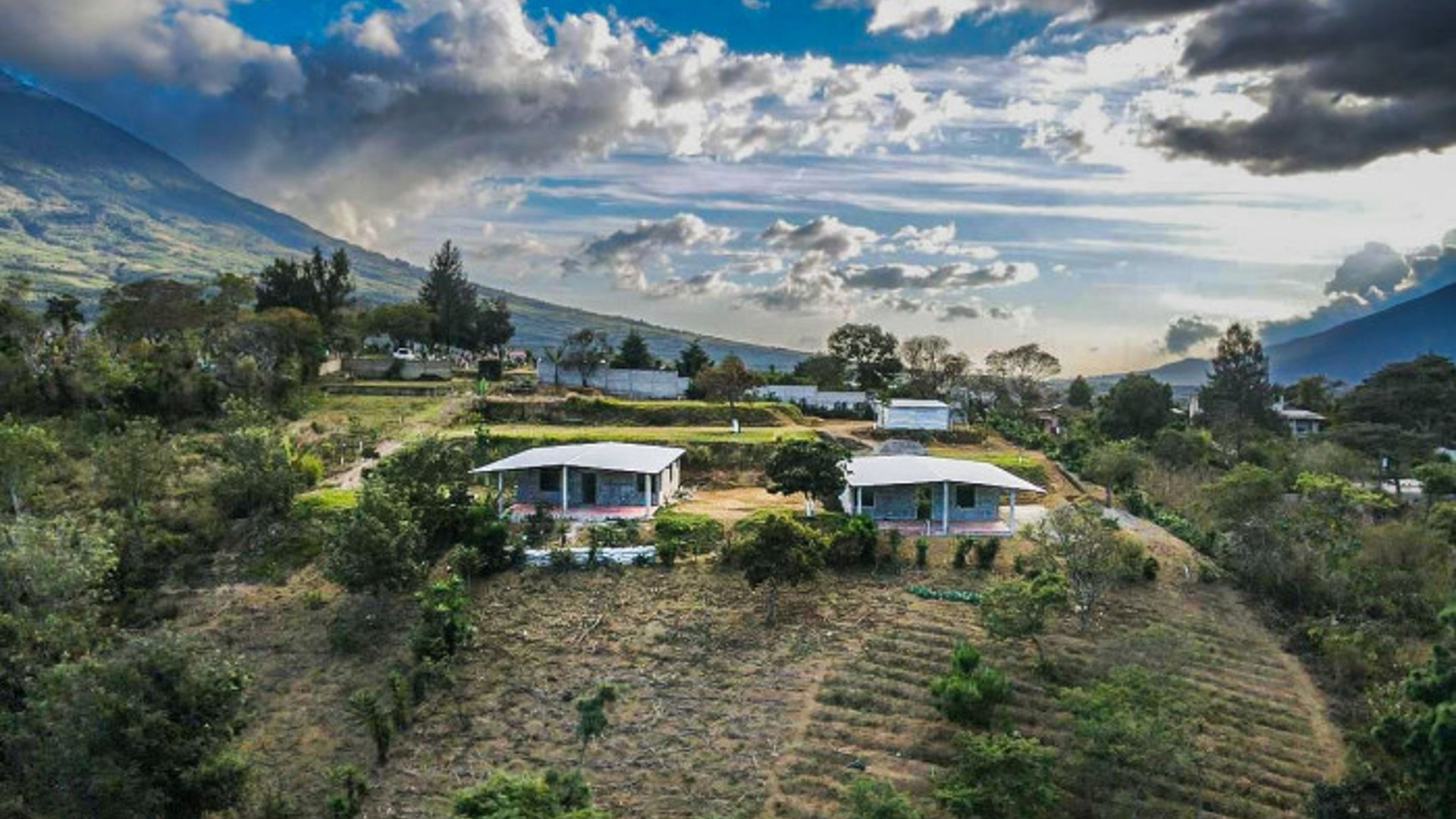 Se vende casa tipo cabaña en San Lorenzo el Cubo