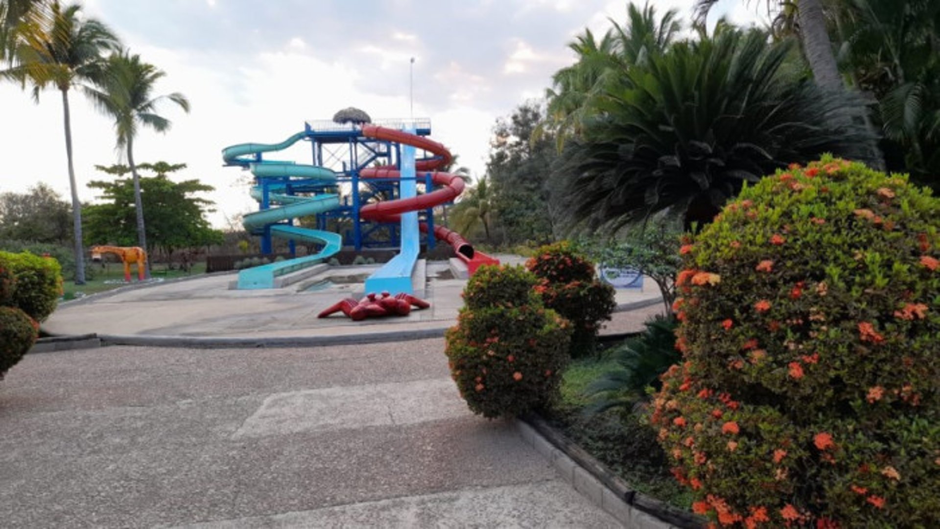 Terreno en Venta en Lagunas de Monterrico II Santa Rosa - Miniatura 3