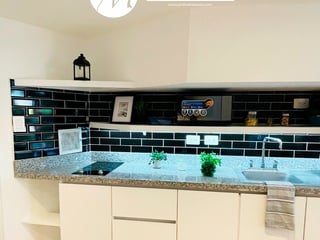 Apartamento en Renta tipo estudio en zona 10 - 2
