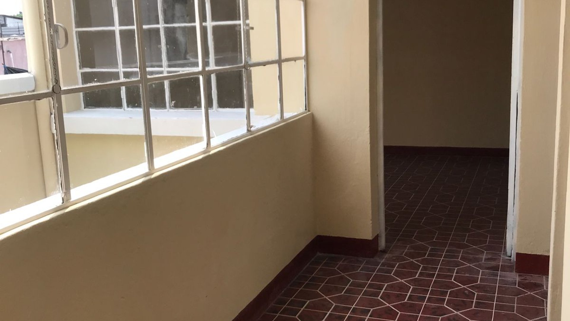 Casa de 4 habitaciones en alquiler, zona 1 - Miniatura 22