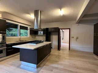 Venta hermosa casa en Km 20 Carr. a Fraijanes, Colinas de Castel (C) - Image 9