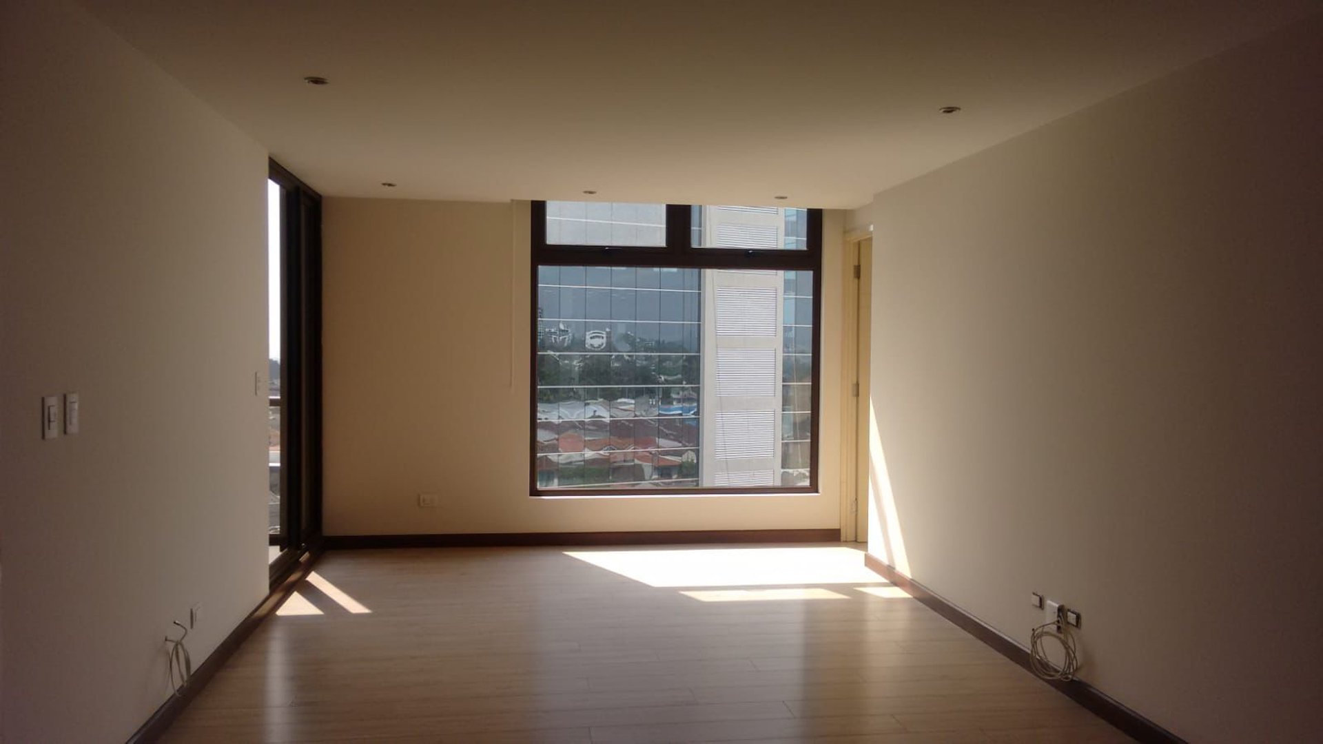 ALQUILER DE APARTAMENTO | VEINTI4, ZONA 10