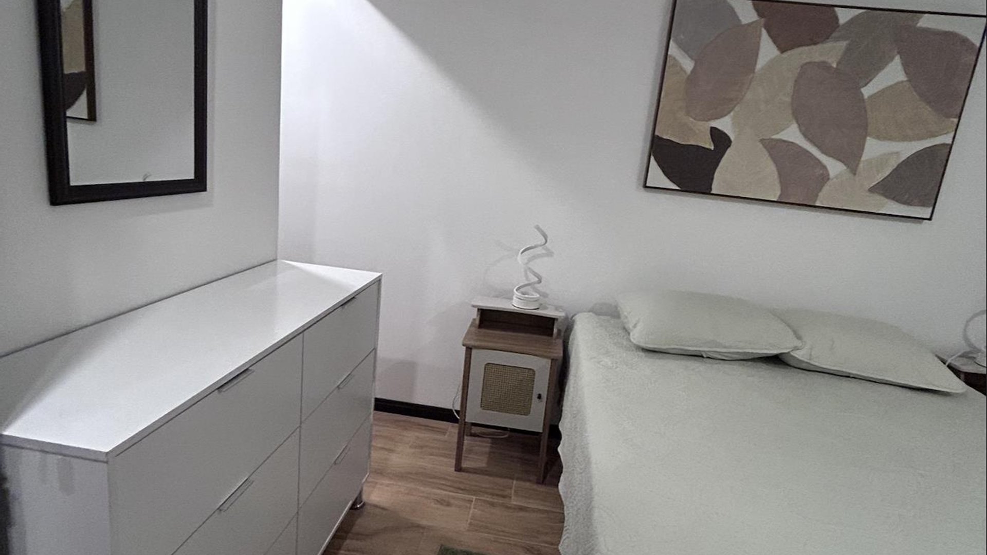 Apartamento amueblado en Renta zona 13 / Essenza - Miniatura 6