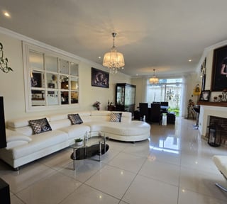 CASA EN VENTA EN BOSQUES DE VILA VERDE CAES