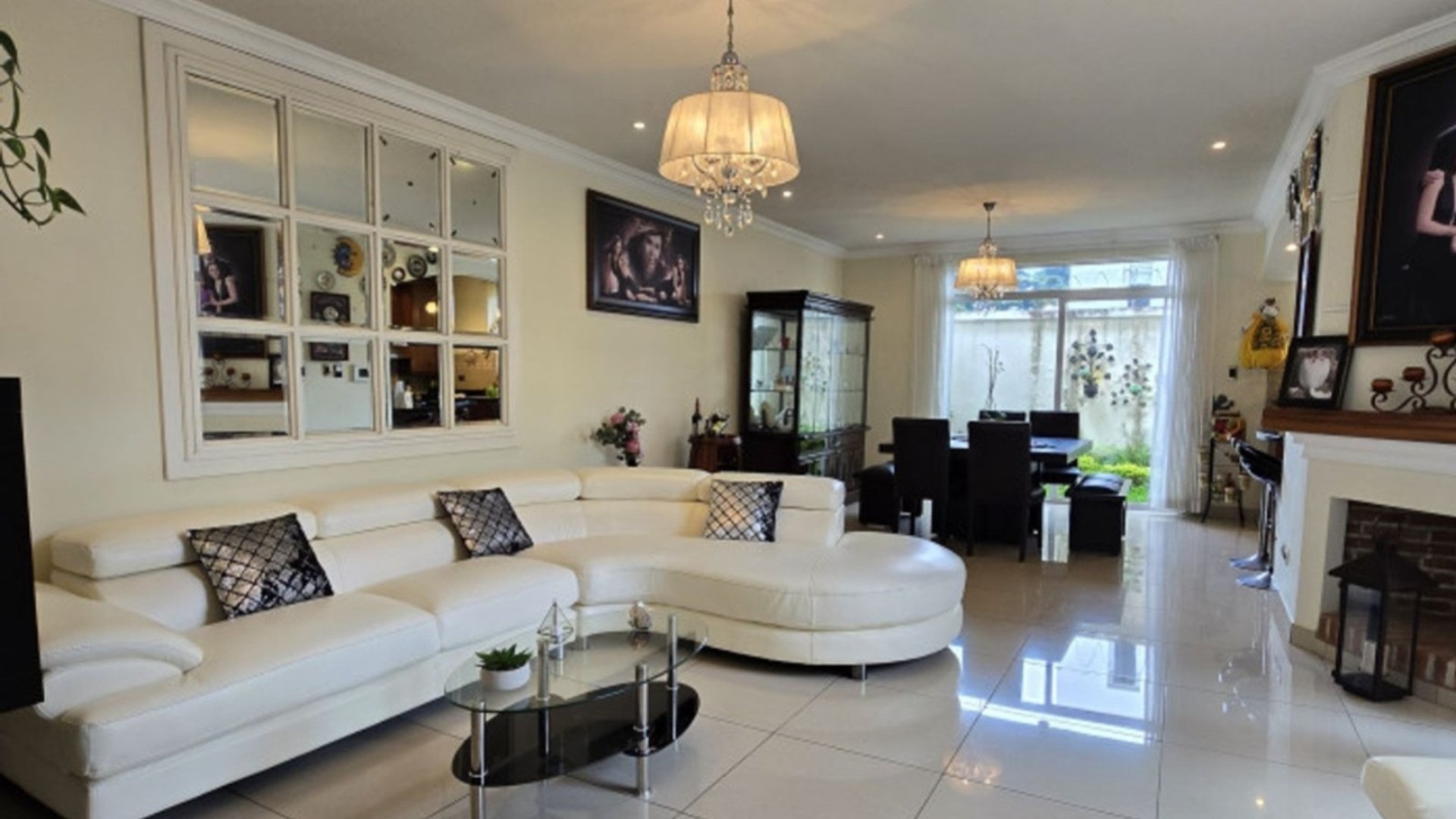 CASA EN VENTA EN BOSQUES DE VILA VERDE CAES