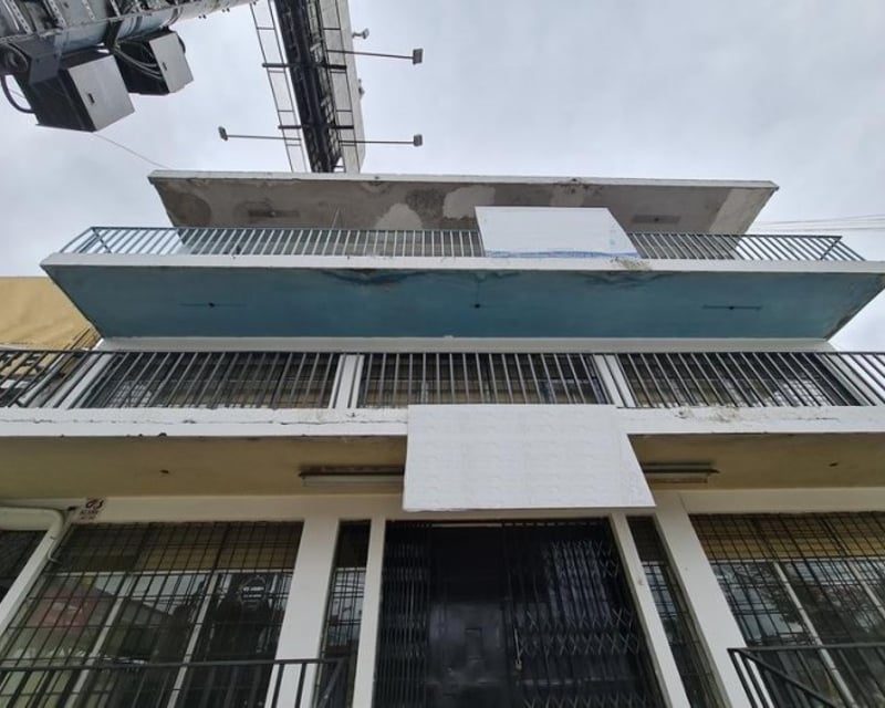 Edificio de 4 niveles en Venta en Calz. Aguilar Batres