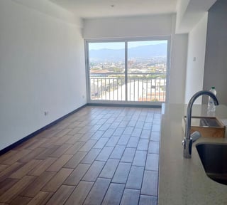 Apartamento en venta nivel alto de 3 habitaciones en zona 13 Ref-5403