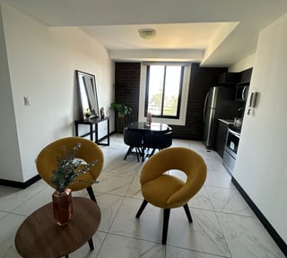 Apartamento en renta zona 15I Amueblado I Edificio Fontainebleau I Zona 15