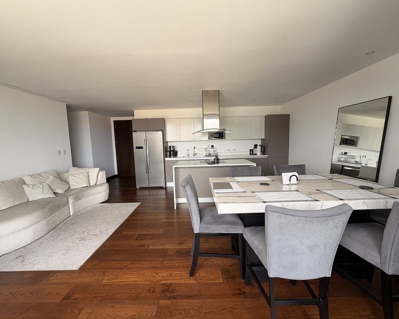 Apartamento en Alquiler Edificio Vasanta  Zona 10