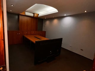 RENTA DE OFIBODEGA EN ZONA 10 - 2