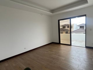 Casa en alquiler, Lomas de San Isidro zona 16 - 2