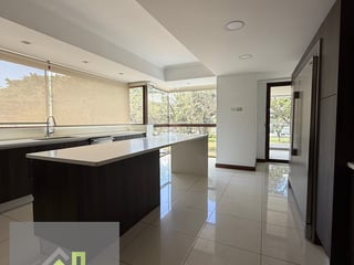 Apartamento de Lujo en Alquiler en Zona 14, Guatemala - 5