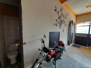 Casa de 3 Nivele  en Venta en Sector Privado de zona 21 - 4