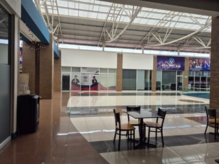 LOCAL COMERCIAL EN RENTA - 2