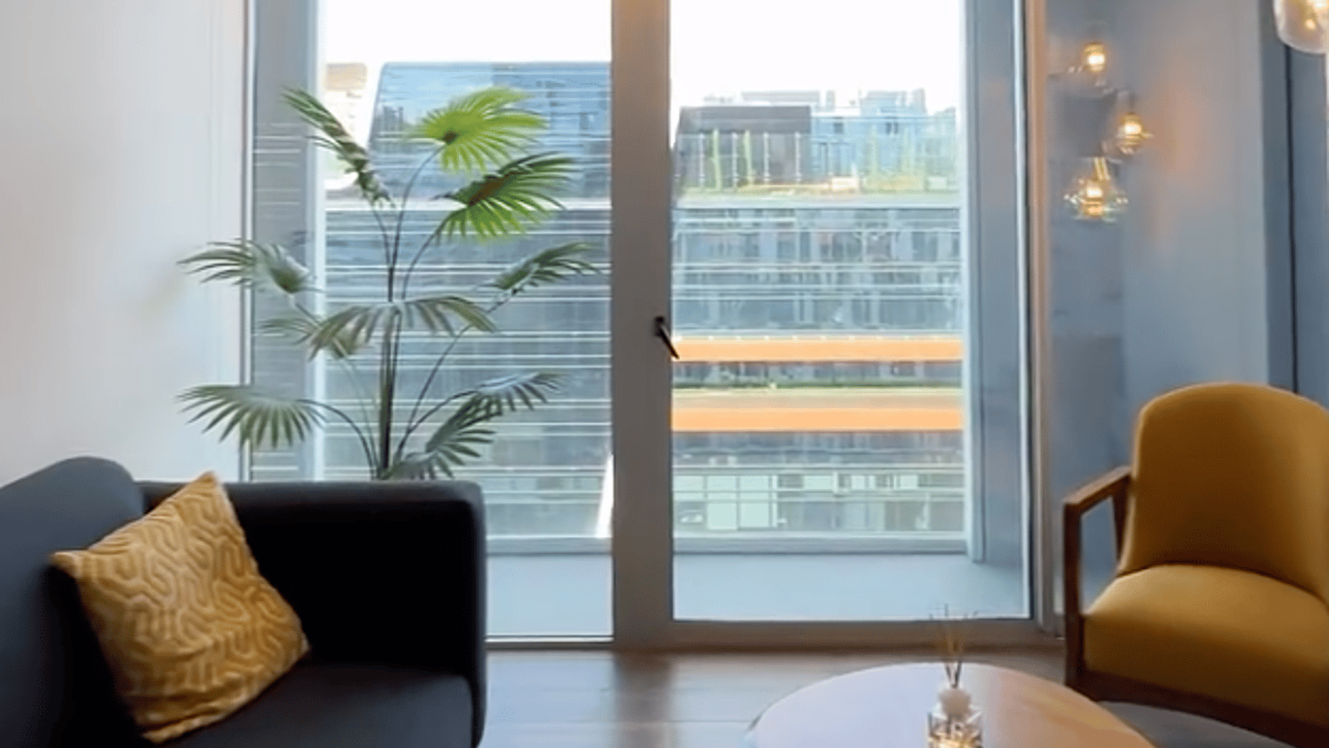 Apartamento en ALQUILER en AVIA zona 1o - Miniatura 3