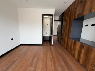 Casa con habitacion de servicio - 3 habitciones en KM 18 CAES Ref-5897 - 5