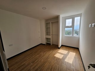 Apartamento en venta en edificio Nuevo en zona 12. - 3