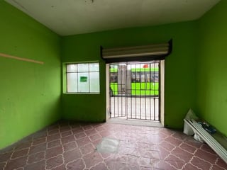 CASA CON LOCALES Y APARTAMENTOS EN VENTA EN ZONA 6 GT - 2