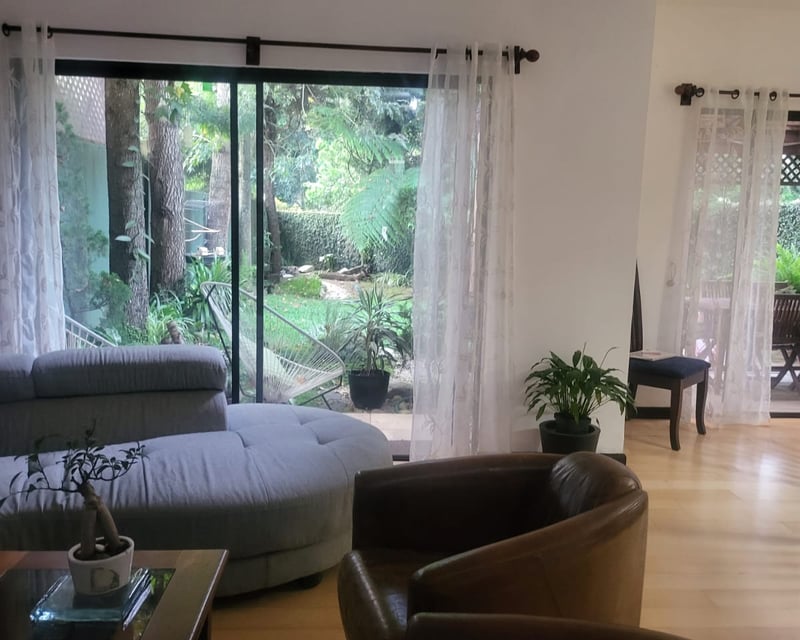 Casa Venta Cumbres en de San Gaspar, zona 16 Ref-6061