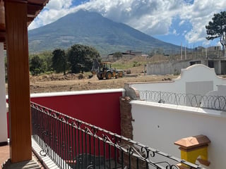 Hermosa casa nueva en Hacienda del Comendador, Antigua Guatemala - Image 13