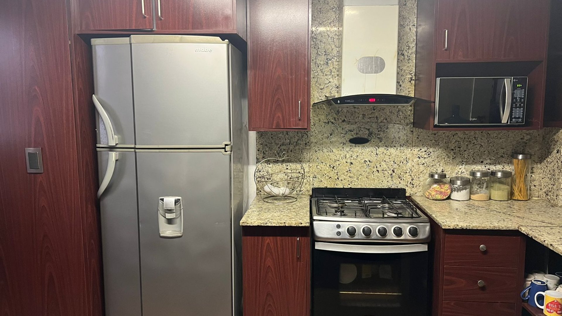 Apartamento 3 habitaciones en alquiler, Zona 14 La Villa  - Miniatura 2