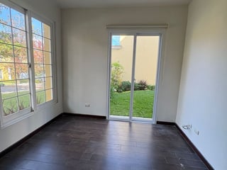 Casa en Alquiler Condominio Entreverdes Km. 20.5 carretera a Fraijanes - Image 27