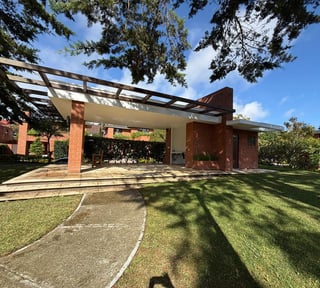 LINDA CASA RESIDENCIAS CONDADO CONCEPCION