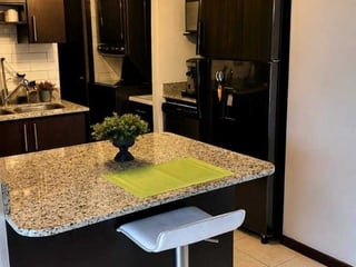 APARTAMENTO AMUEBLADO EN VENTA 📍 Edificio Mirage, Zona 11 - 4