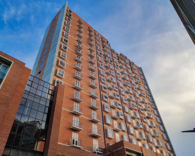 📍 APARTAMENTO ESTUDIO AMUEBLADO EN RENTA + BALCÓN | MODRA | ZONA 4